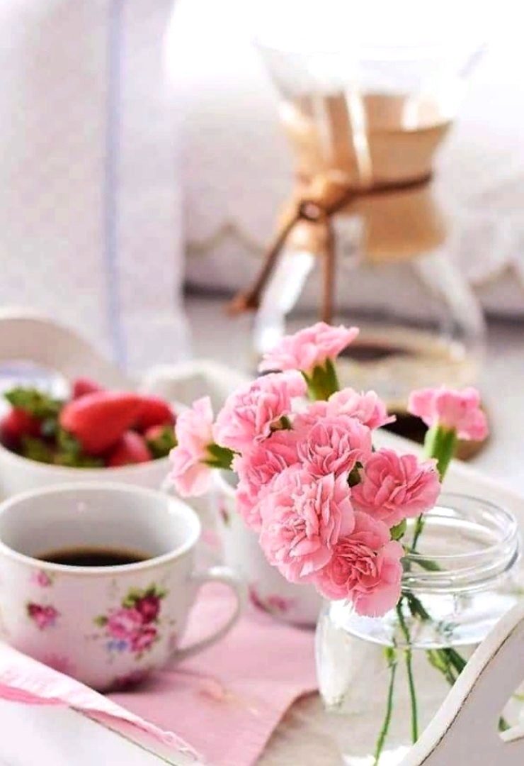 Русский новый нежный. Утро цветы. Утро чай цветы. Чай цветок. Доброе утро чай цветы.